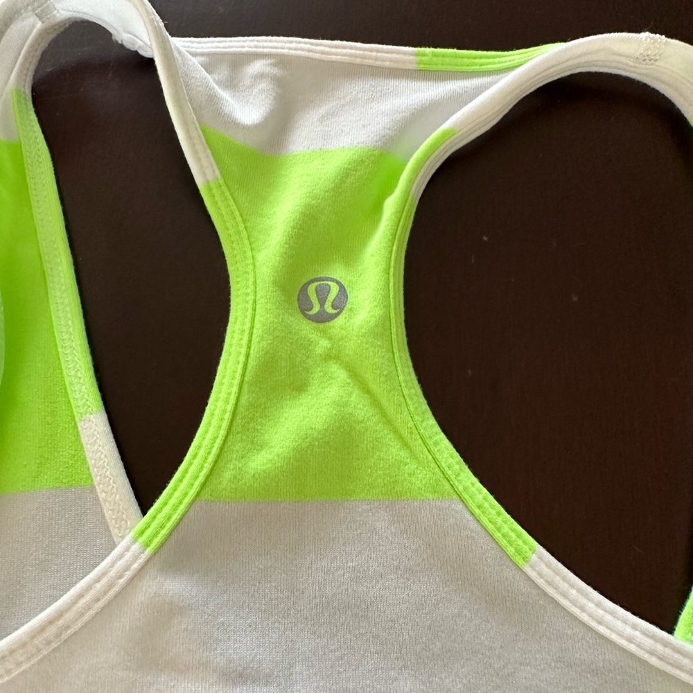 Woman’s Lululemon Razorback Tank - Picture 3 of 3